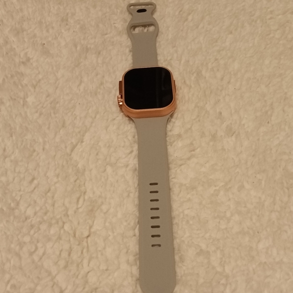 NEW GRAY Apple Watch Band - Silicone - Picture 4 of 5